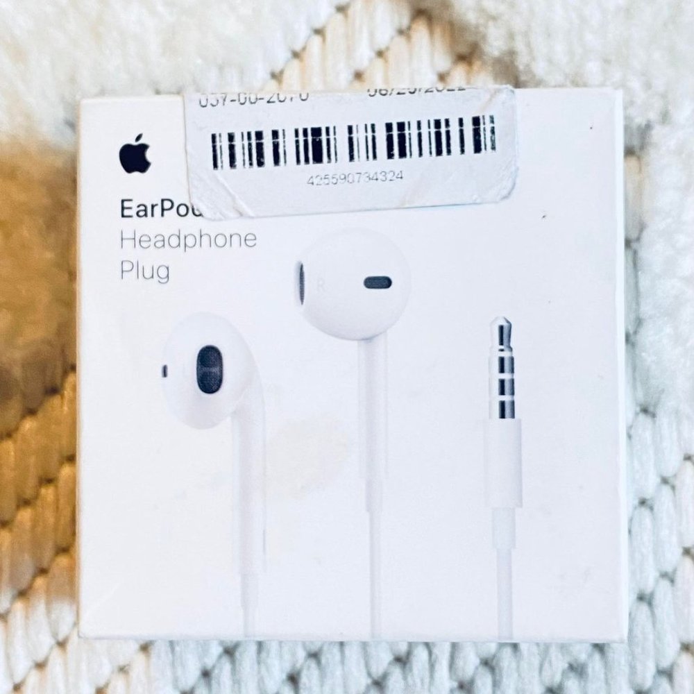 Apple Earpods Headphones Plug